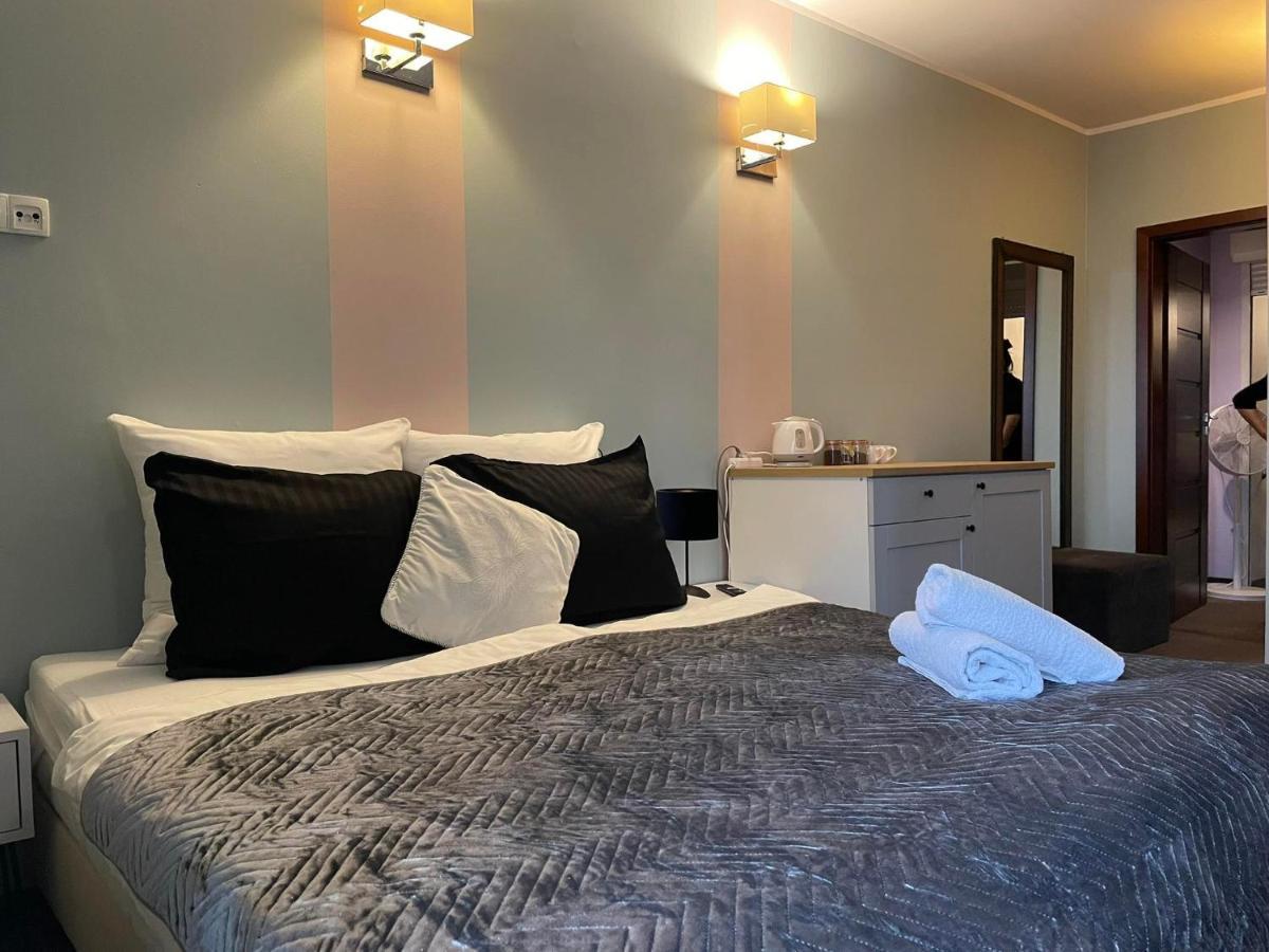 Rynek 14 & Restaurant Bed & Breakfast Inowrocław Dış mekan fotoğraf