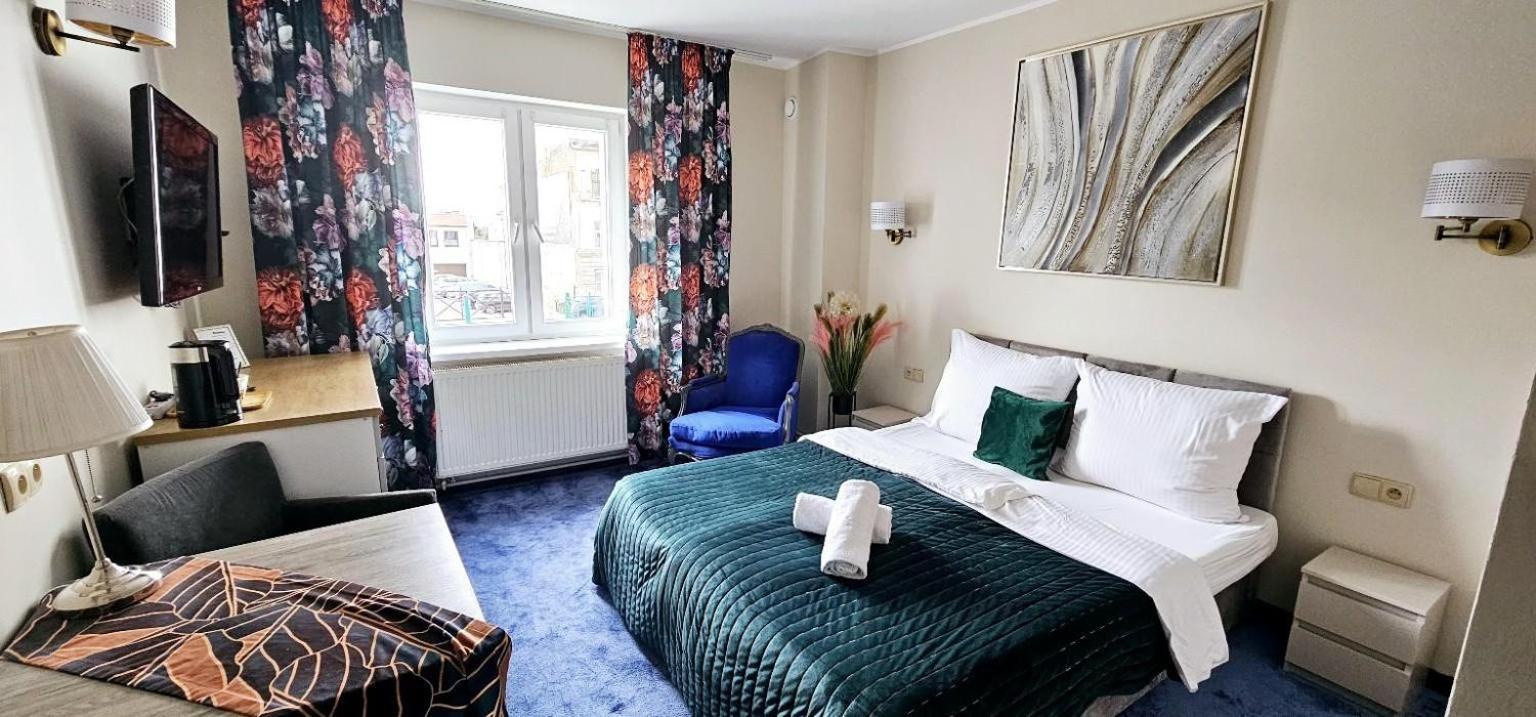 Rynek 14 & Restaurant Bed & Breakfast Inowrocław Dış mekan fotoğraf